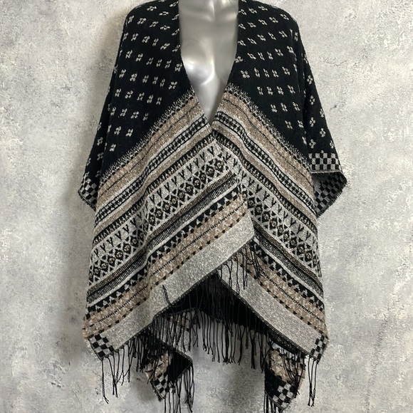 Blanket Sweater Greys Black Brown Cape One Size - Picture 2 of 9